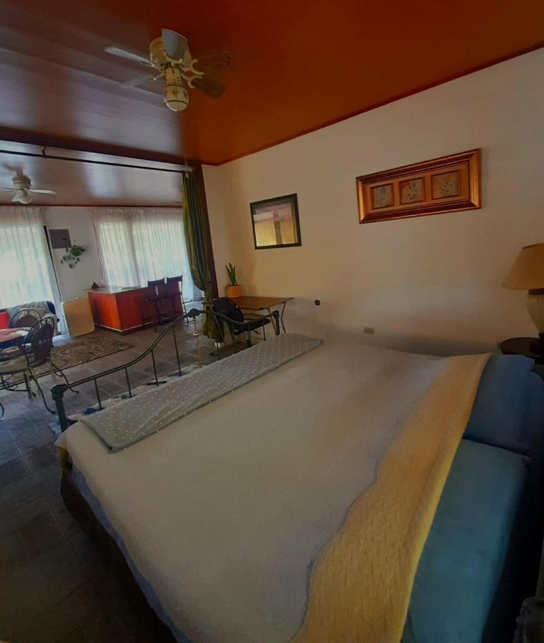 Nirvana Apartament Hostal Rio Segundo Bagian luar foto